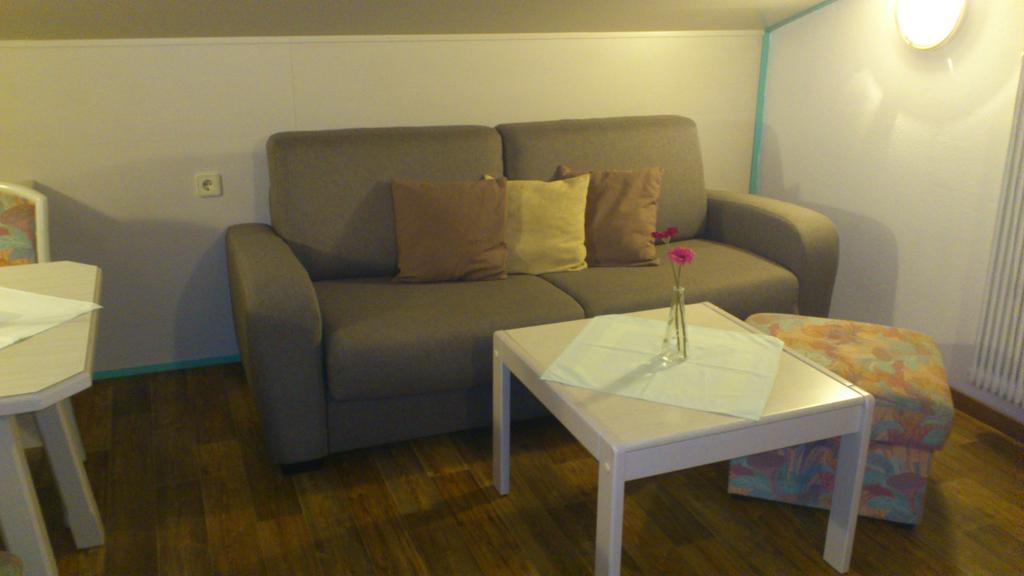 Haus Monika Apartment Oetz Room photo