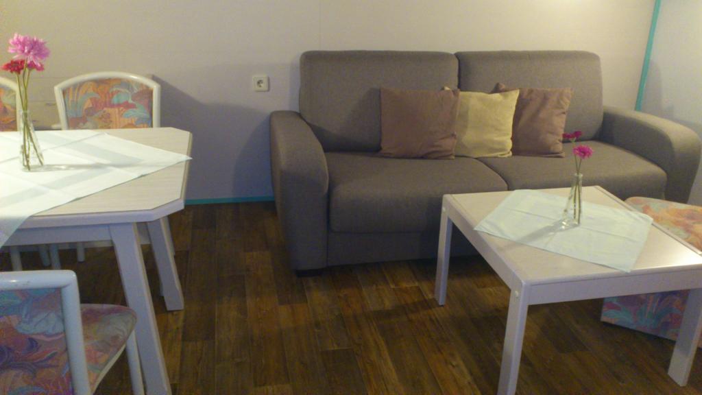 Haus Monika Apartment Oetz Room photo