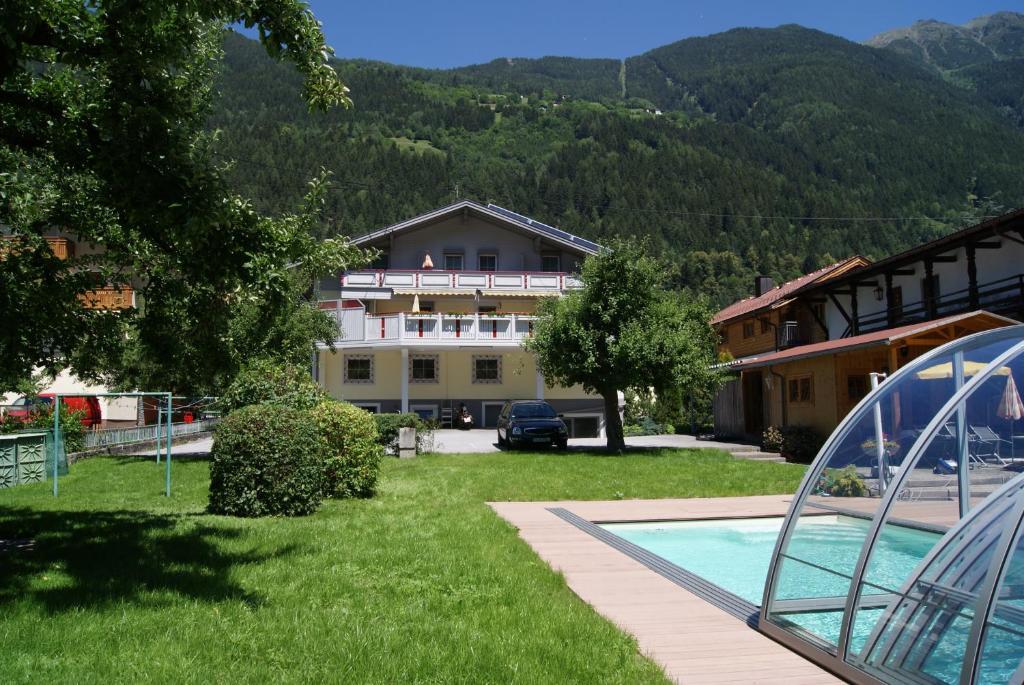 Haus Monika Apartment Oetz Exterior photo